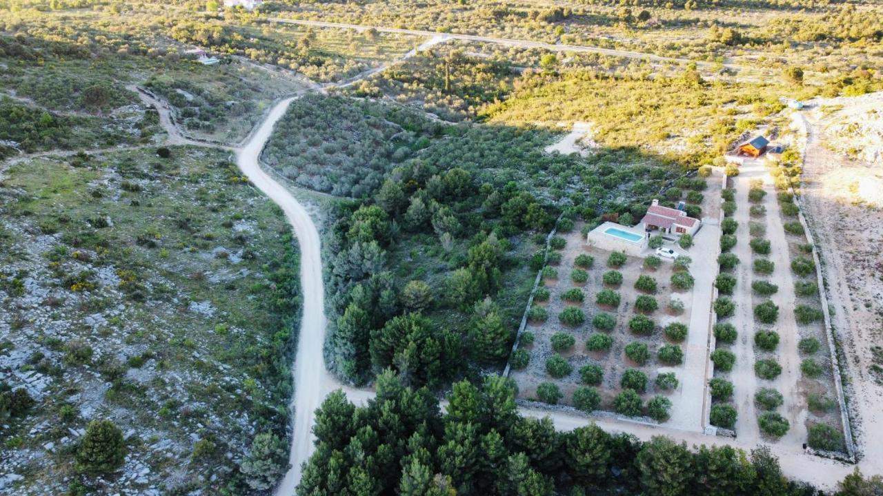 Holiday Home Svemir Драге Екстериор снимка