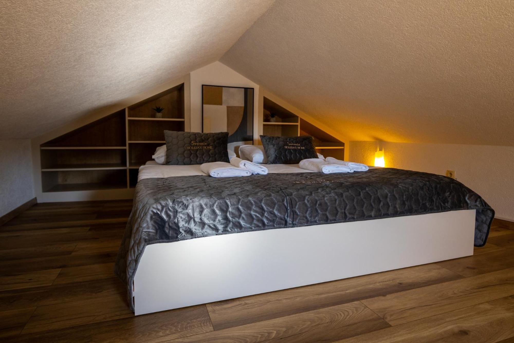 Holiday Home Svemir Драге Екстериор снимка