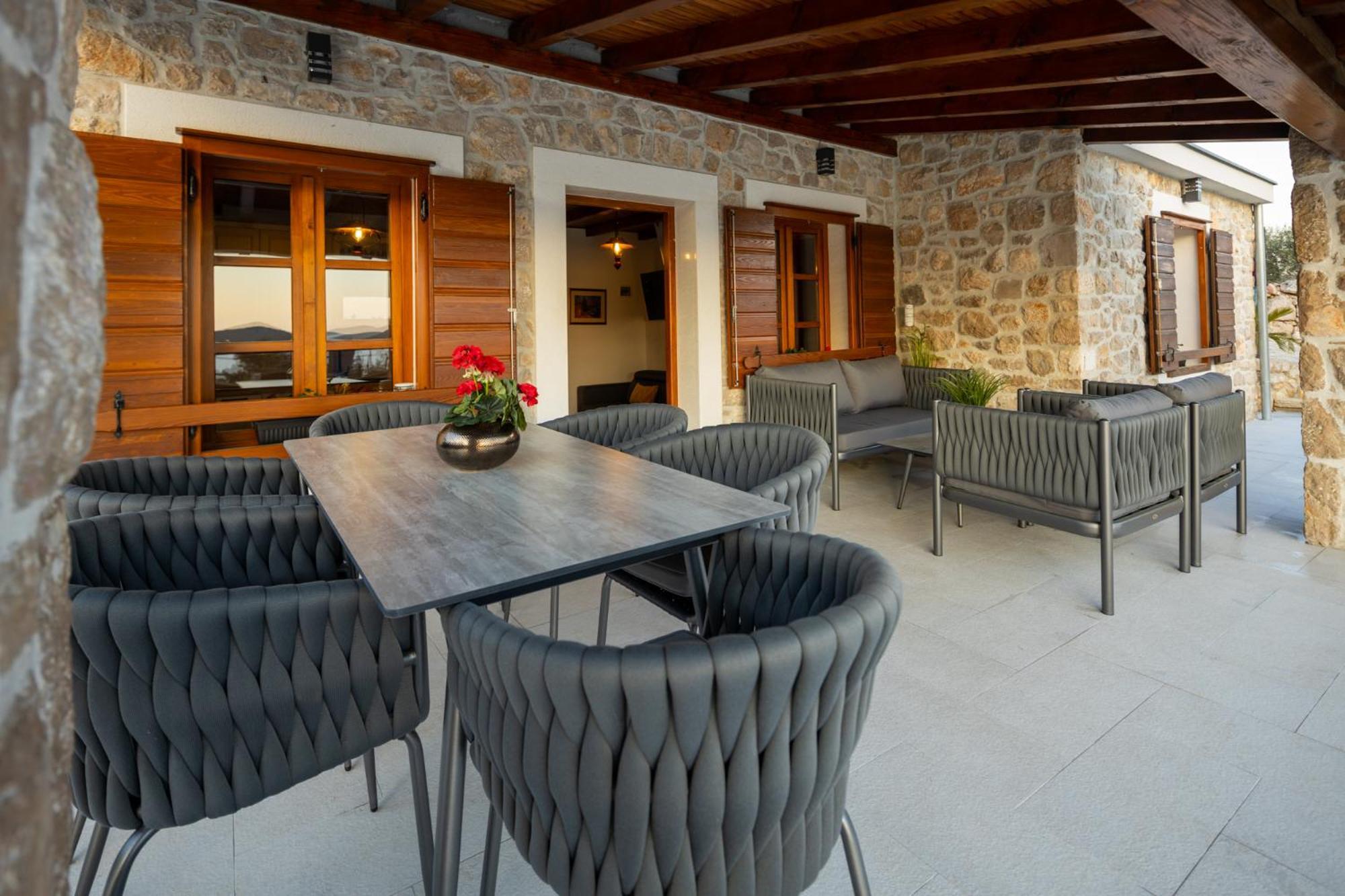 Holiday Home Svemir Драге Екстериор снимка